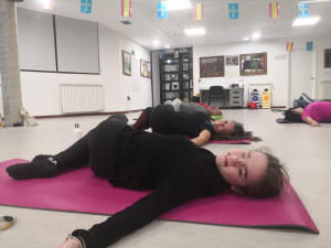 Lee más sobre el artículo Clases de yoga y pilates